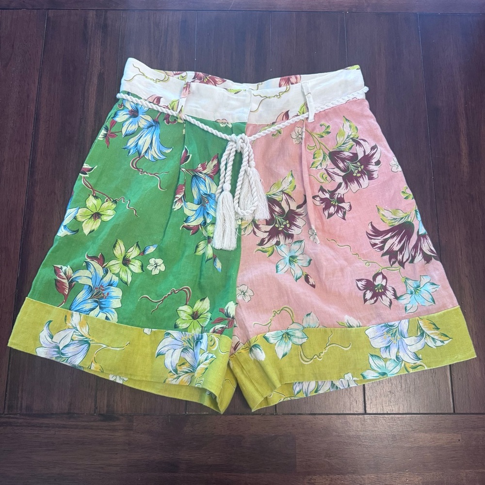 Magaschoni Size 6 Colorful Mixed Print Linen Floral High Rise Shorts Belted Boho